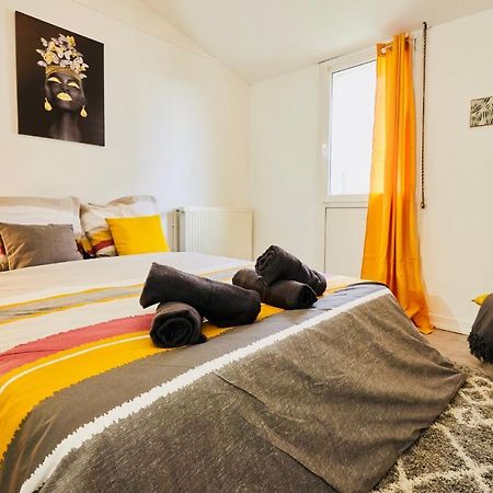 Mona Lisa : Superbe Loft Centre Ville - Parking Gratuit - Wifi Ultra Rapide-Appareil Massage-Netflix-Jeu Societe 트루아 외부 사진